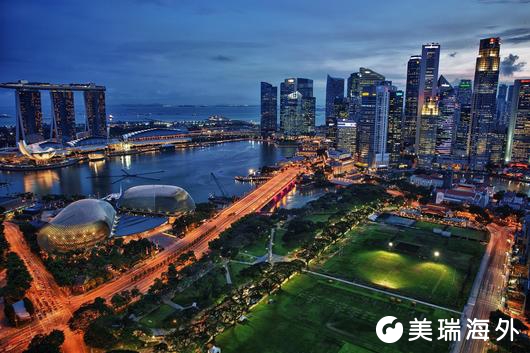 办新加坡绿卡需要多少钱？移民新加坡所需费用详解
